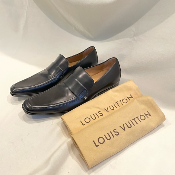 Louis Vuitton Shoes Louis Vuitton Mens Black Leather Dress Shoes